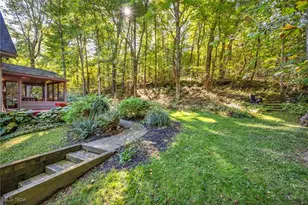 8405 Lucerne Dr, Chagrin Falls, OH 44023 - Photo 8