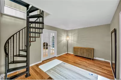 8405 Lucerne Drive, Chagrin Falls, OH 44023 - Photo 42