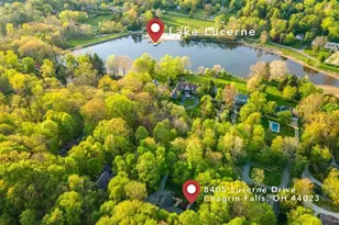 8405 Lucerne Dr, Chagrin Falls, OH 44023 - Photo 4