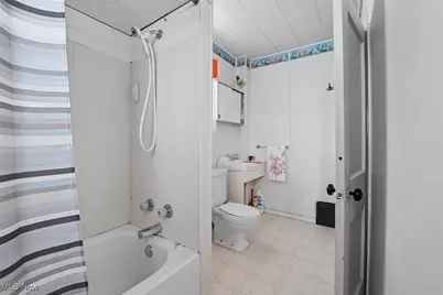 1026 East 16th Street, Ashtabula, OH 44004 - Photo 20