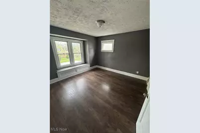 411 Eddy Road, Loveland, OH 44108 - Photo 8