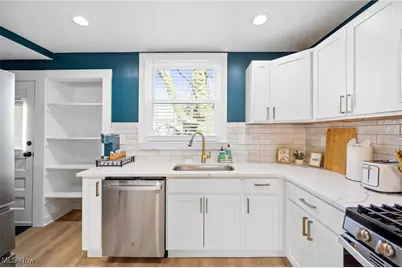 15401 Macauley Avenue, Loveland, OH 44110 - Photo 10