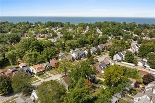 273 E 208th St, Euclid, OH 44123 - Photo 16