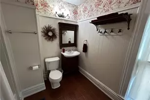 806 Main St, Belpre, OH 45714 - Photo 30