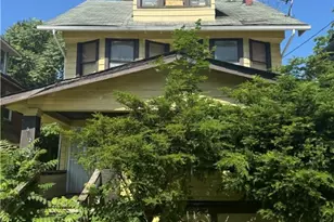 512 Eddy Rd, Loveland, OH 44108 - Photo 1