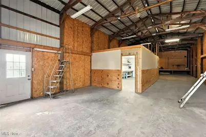 427 S Union Avenue, Alliance, OH 44601 - Photo 32