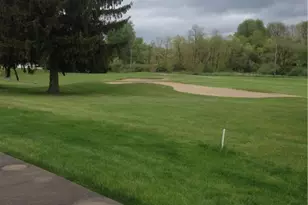 2500 Marlborough Dr, Uniontown, OH 44685 - Photo 2