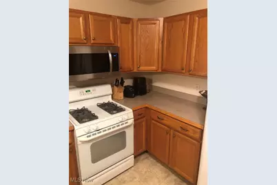 2500 Marlborough Drive, Uniontown, OH 44685 - Photo 12