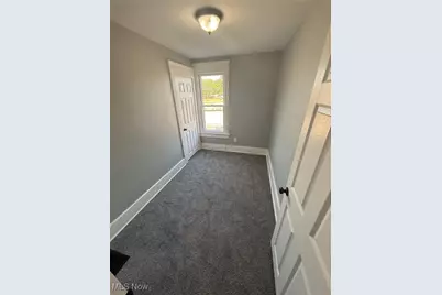 1005 Dewalt Avenue NW, Canton, OH 44703 - Photo 4