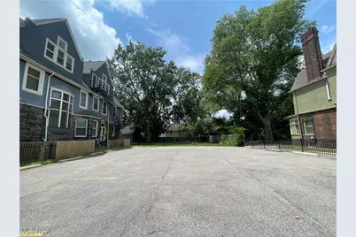 1848 89th Street E #102, Loveland, OH 44106 - Photo 16