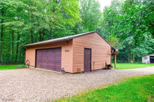 327 Township Rd 350, Sullivan, OH 44880 - Photo 10