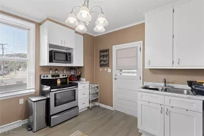 1053 Broadway Street, Martins Ferry, OH 43935 - Photo 8