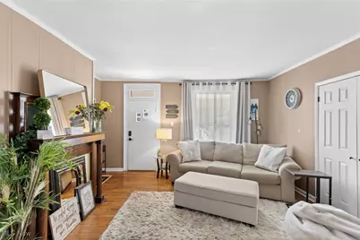 1053 Broadway Street, Martins Ferry, OH 43935 - Photo 6