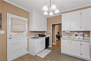 1053 Broadway St, Martins Ferry, OH 43935 - Photo 10