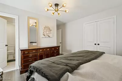 17725 Scottsdale Boulevard, Huber Heights, OH 44122 - Photo 18