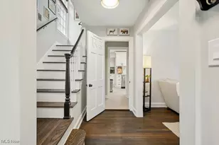 17725 Scottsdale Blvd, Huber Heights, OH 44122 - Photo 4