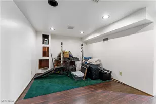 1019 Dartmouth Ave SW, Canton, OH 44710 - Photo 24