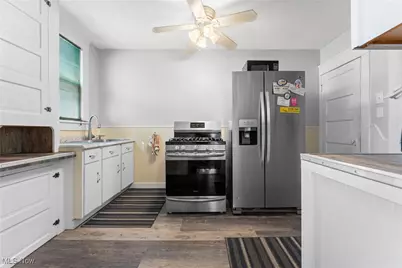 1019 Dartmouth Avenue SW, Canton, OH 44710 - Photo 16