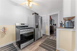 1019 Dartmouth Ave SW, Canton, OH 44710 - Photo 14