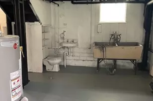 477 Robinson Ave, Barberton, OH 44203 - Photo 24