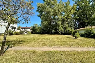 1191 Big Falls Ave, Akron, OH 44310 - Photo 1