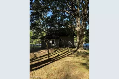 3060 Erie Avenue NW, Massillon, OH 44646 - Photo 2