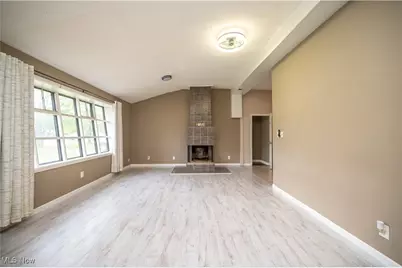 2430 Redgate Lane, Austintown, OH 44511 - Photo 4