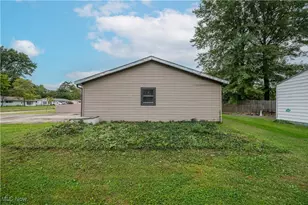 2430 Red Gate Ln, Austintown, OH 44511 - Photo 46