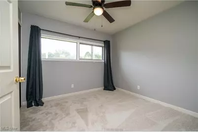 2430 Redgate Lane, Austintown, OH 44511 - Photo 30