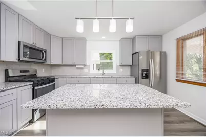 160 Poinciana Street, Newport, OH 45768 - Photo 4