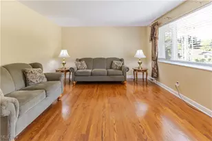 231 Miller Ave, Weirton, WV 26062 - Photo 6