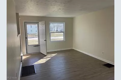 2323/2325 Homewood Drive, Lorain, OH 44055 - Photo 2