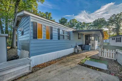 35157 Center Ridge Road #126, North Ridgeville, OH 44039 - Photo 4