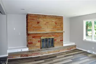 1286 Cherry Ln, Green Hills, OH 44131 - Photo 10