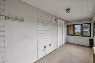 1107 W Wilbeth Rd, Akron, OH 44314 - Photo 30