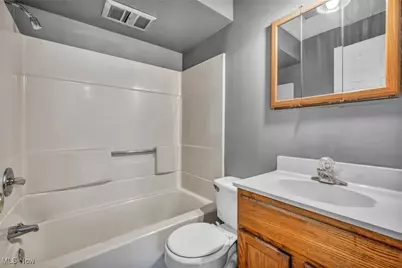 1107 W Wilbeth Road, Akron, OH 44314 - Photo 42