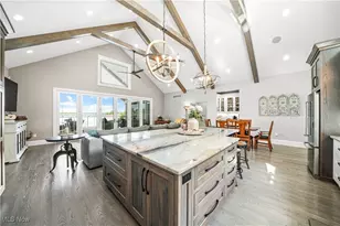 16986 Headland Ave, Lake Milton, OH 44429 - Photo 8