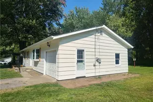 8016 Ninevah Rd, Geneva, OH 44041 - Photo 4