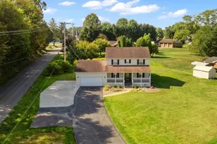 19 Sherman Dr, Marietta, OH 45750 - Photo 2