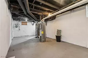 413 Crestwood Ave, Akron, OH 44302 - Photo 38