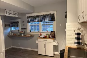 413 Crestwood Ave, Akron, OH 44302 - Photo 18