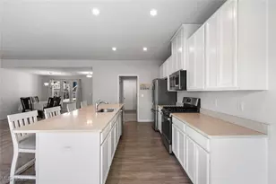 1544 Gate House Street NE, Canton, OH 44721 - Photo 16