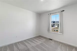 1544 Gate House Street NE, Canton, OH 44721 - Photo 26