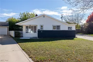 4321 W 181st St, Loveland, OH 44135 - Photo 1