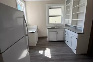 732 Market St, Zanesville, OH 43701 - Photo 8