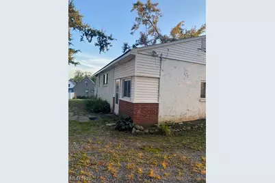 11065 Chillicothe Road, Kirtland, OH 44094 - Photo 2