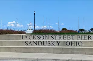 401 W Shoreline Dr, Sandusky, OH 44870 - Photo 12