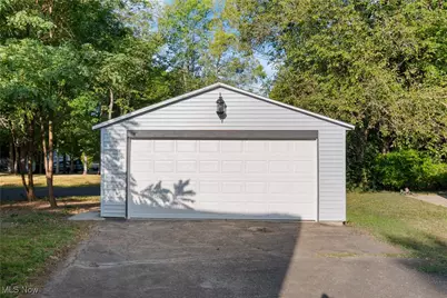 1515 Grand Boulevard, Barberton, OH 44203 - Photo 26