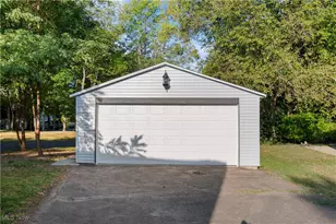 1515 Grand Blvd, Barberton, OH 44203 - Photo 26