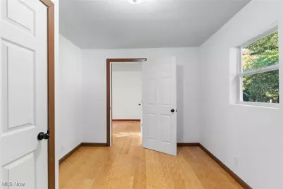 1515 Grand Boulevard, Barberton, OH 44203 - Photo 20